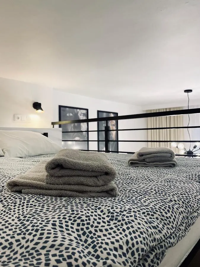 Apartment Premium Jacuzzi For Couples, Old Town Krakow 0*,  Poland