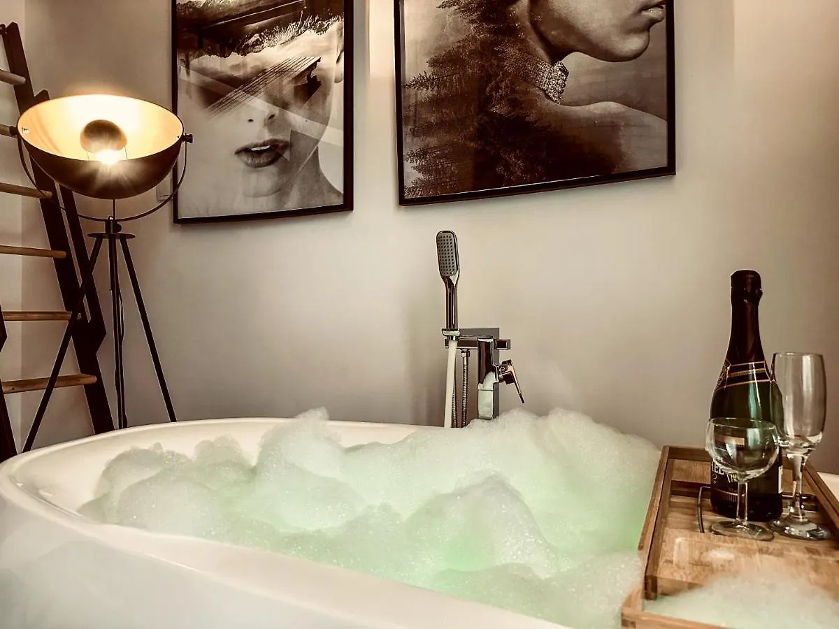 Apartment Premium Jacuzzi For Couples, Old Town Krakow 0*,  Poland
