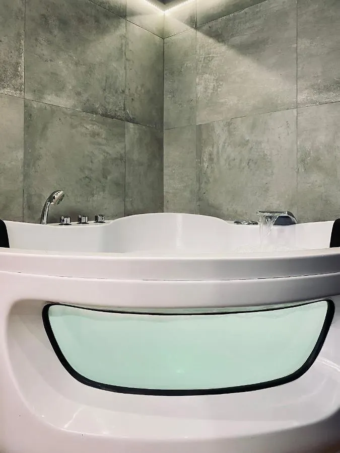 Apartment Premium Jacuzzi For Couples, Old Town Krakow 0*,